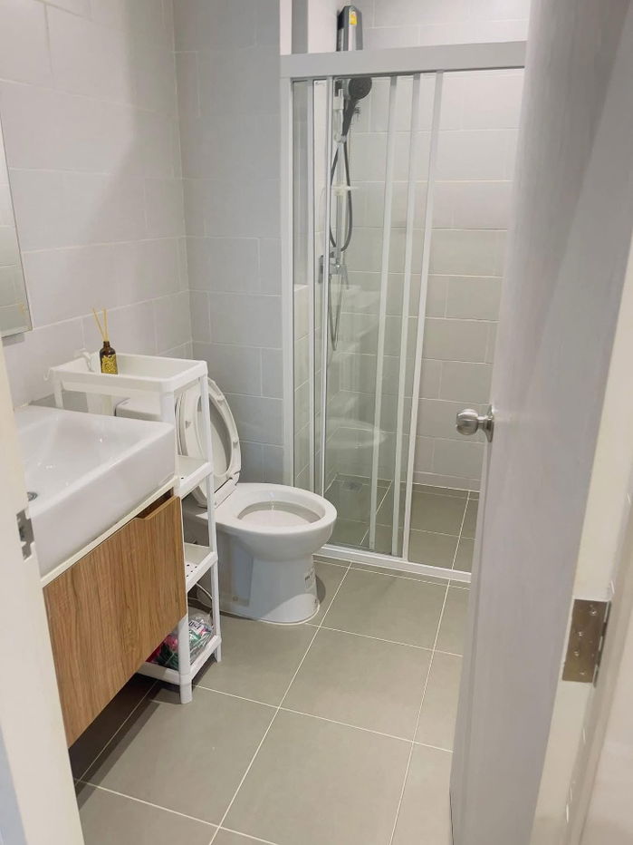 picture code : E126 The Matt Sathorn–Thapra - 13/13