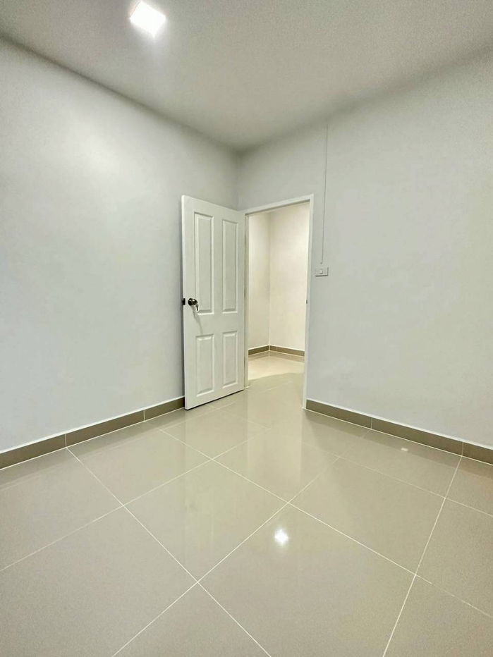 รูป บ้านสวย  ถนนเมน  #หมู่บ้านเอเชีย โฮม ทาวน์  บางกรวย – ไทรน้อย   ใกล้โกลบอล เฮ้าส์ ไทรน้อย  - รูปที่ 18/20