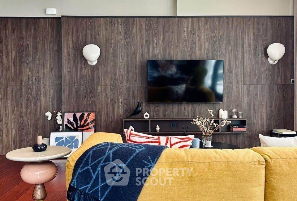 รูป คอนโด 2-ห้องนอน ที่ คุณ บาย ยู ใกล้ BTS ทองหล่อ (ID 1531051) - รูปที่ 2/9