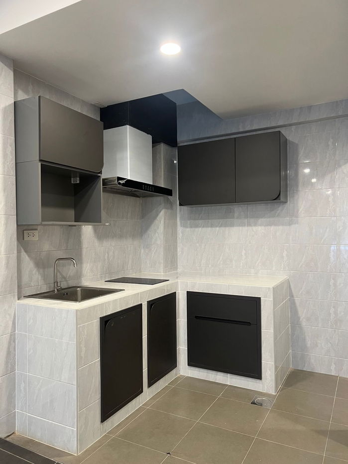 รูป ตึกแถว สภาพดีเพิ่งรีโนเวท ระยะเดิน bts บางจาก ซอยสุขุมวิท 95 - รูปที่ 5/13