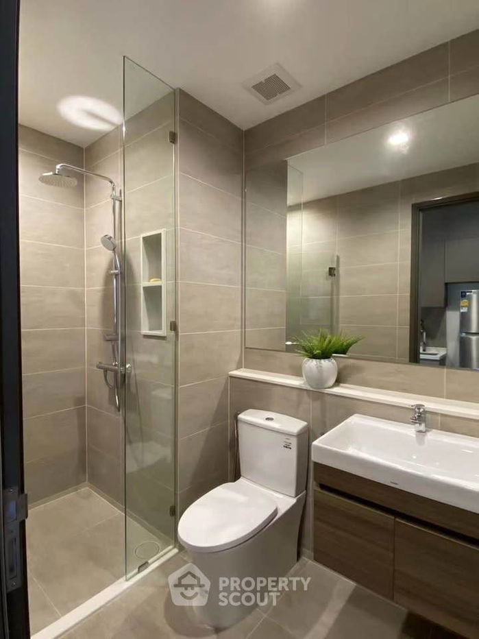 รูป คอนโด 1-ห้องนอน ที่ ริธึ่ม เจริญกรุง พาวิลเลี่ยน ใกล้ BTS สะพานตากสิน (ID 2464386) - รูปที่ 6/6