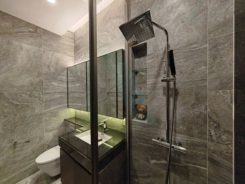 📌 ขายคอนโด ดิ เอส สุขุมวิท 36 อาคาร 1 ชั้น 12 2 ห้องนอน ขนาด 72 ตรม ใกล้ Miracle Mall