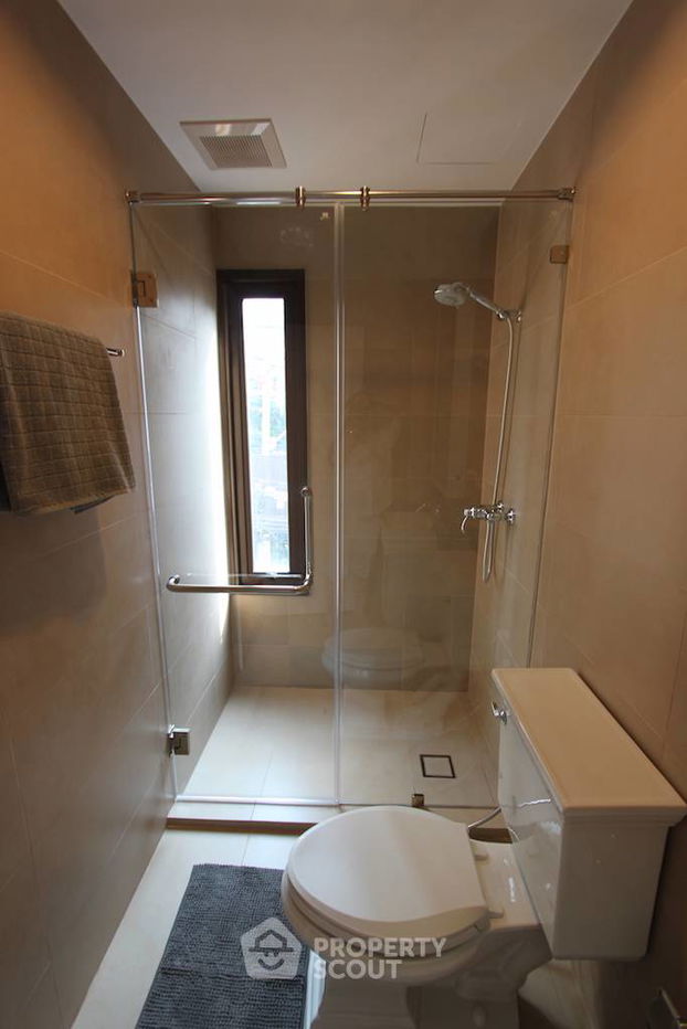 picture 1-BR Condo at Condolette Dwell Sukhumvit 26 near BTS Phrom Phong (ID 514416) - 8/11