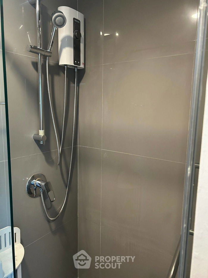 picture 1-BR Condo at The Crest Sukhumvit 34 near BTS Thong Lor (ID 2465374) - 10/10