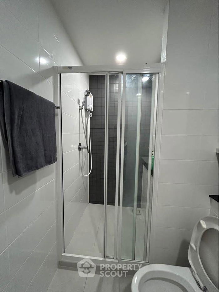 picture 2-BR Condo at Escent Park Ville Chiangmai in Fa Ham (ID 2465760) - 9/18