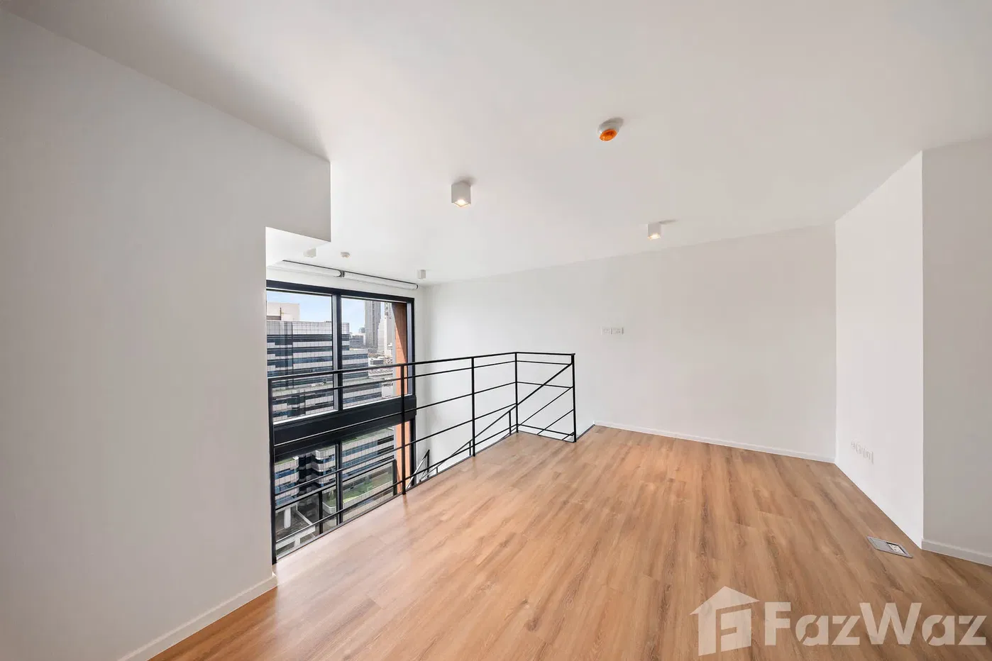 รูป คอนโดลอฟท์ 1 ห้องนอนขายที่ The Lofts Silom | ทำเลใจกลางย่านสีลม - U5640999 - รูปที่ 15/19