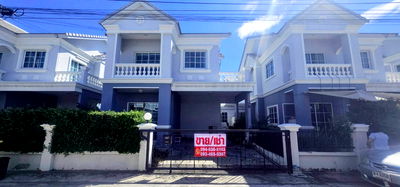 เช่าบ้านแฝด เดอะ โมเดิร์น จิมส์ ช็อปปิ้ง มอลล์ : R2819 ให้เช่าบ้านแฝด 2 ชั้น หมู่บ้านนิรันดร์วิลล์ 12 เดอะทรี (ว่างค่ะ)