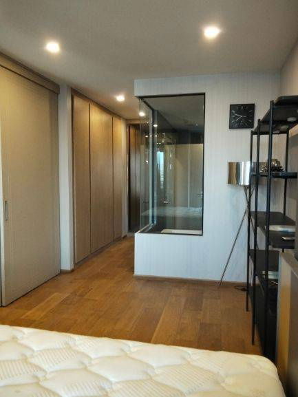 รูป ขายต่ำกว่าราคาตลาด 6.2 ล้าน Q Chidlom-Petchburi : 45 Sqm. 1 bedroom 1 bathroom (with bathtub) + Balcony F - รูปที่ 14/15