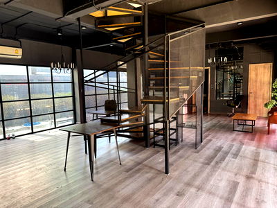 Home office for rent Nonthaburi : Call : 099-219-8824 Haus Clover Chaengwattana-Ratchaphreuk, Home Office Townhome 3.5 stories 2 adjacent buildings 60 sq.wa, Parking for several cars