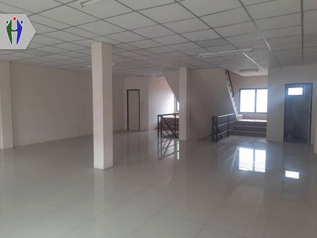 รูป อาคารพาณิชย์ให้เช่า ติดถนนซอยสยามคันทรีคลับ พร้อมเปิดร้าน - รูปที่ 7/9