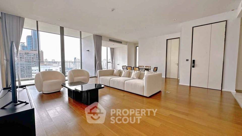 picture 3-BR Condo at KRAAM Sukhumvit 26 near BTS Phrom Phong (ID 2458369) - 2/13