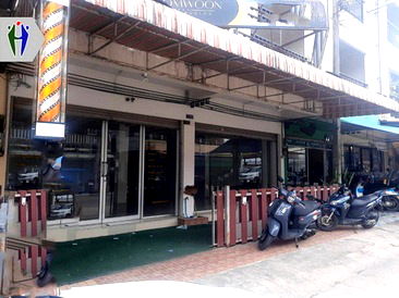 เช่าสำนักงาน ถนนศรีนครินทร์ : อาคารพาณิชย์ให้เช่า ติดถนนซอยสยามคันทรีคลับ พร้อมเปิดร้าน