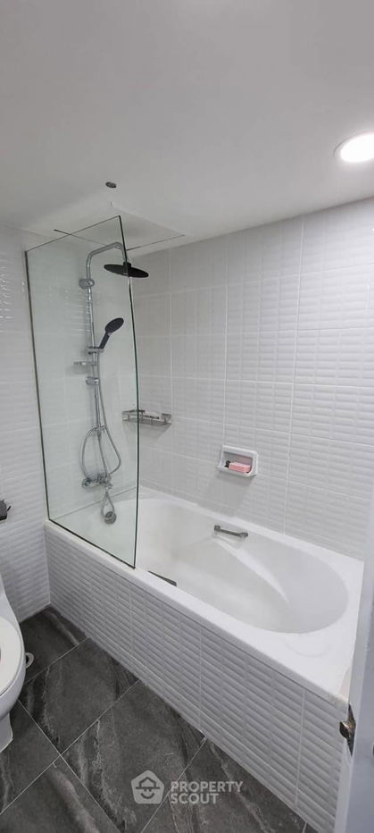 รูป คอนโด 1-ห้องนอน ที่ ออมนิ ทาวเวอร์ ใกล้ BTS นานา (ID 662538) - รูปที่ 9/9