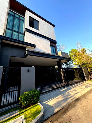 เช่าบ้านเดี่ยว บุญถาวร เกษตรนวมินทร์ : ให้เช่า The Honor Yothinpattana – มีลิฟต์ มีสระว่ายน้ำ แปลงมุม บ้านเดี่ยวหรู Luxury Private Residence ✨