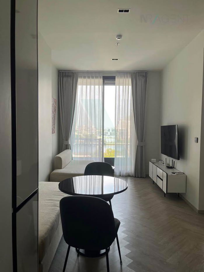 picture For Rent Condo CHAPTER CHAROENNAKHORN-RIVERSIDE Building , Floor ,2 bed room, Room size 49 sqm - 2/8