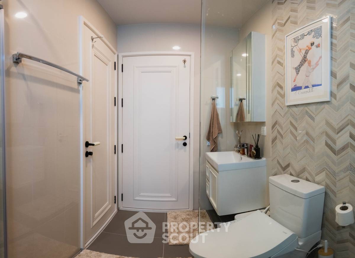 picture 2-BR Condo at Oka Haus Sukhumvit 36 near BTS Thong Lor (ID 2440853) - 5/9