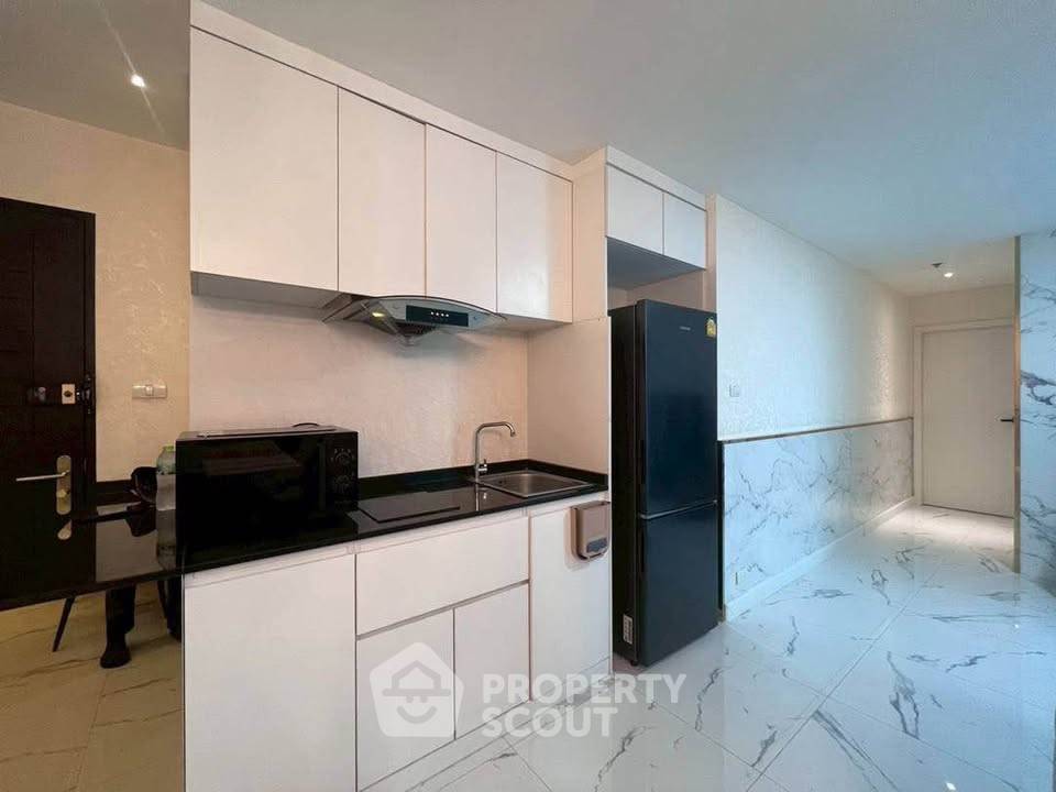 picture 1-BR Condo at Belle Grand Rama 9 near MRT Phra Ram 9 (ID 2460377) - 5/8