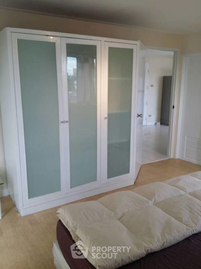 picture 2-BR Condo at Waterford Park Rama 4 near BTS Phra Khanong (ID 515201) - 10/11