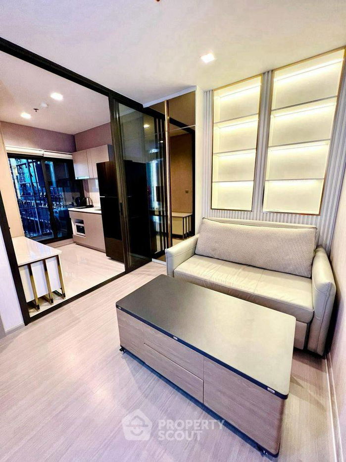 picture 1-BR Condo at Life Asoke - Rama 9 near MRT Phra Ram 9 (ID 2463799) - 1/6