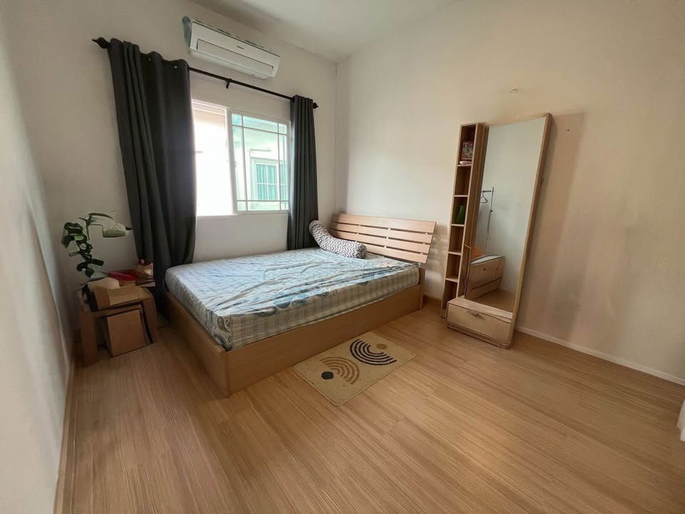 รูป ให้เช่า กัสโต้ ราชพฤกษ์ พระราม 5 ติดถนนบางกรวย-ไทรน้อยใกล้แยกท่าน้ำนนท์ ทาวน์โฮม 2 ชั้น พร้อมอยู่   4 ห้องนอน 3 ห้องน้ำ - รูปที่ 7/9