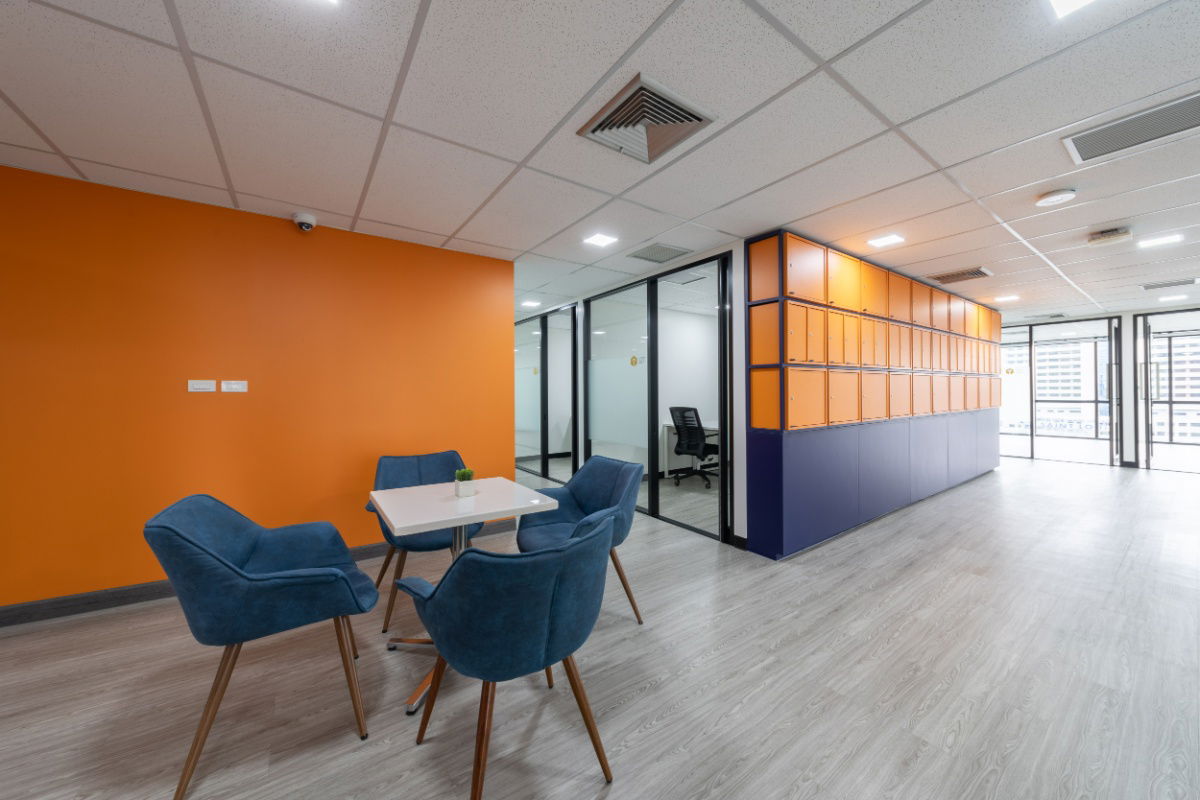 picture Serviced Office for Rent, Full-service at Sethiwan Tower Sathon-Silom – Just 1 minute from BTS Saint Louis - 16/18