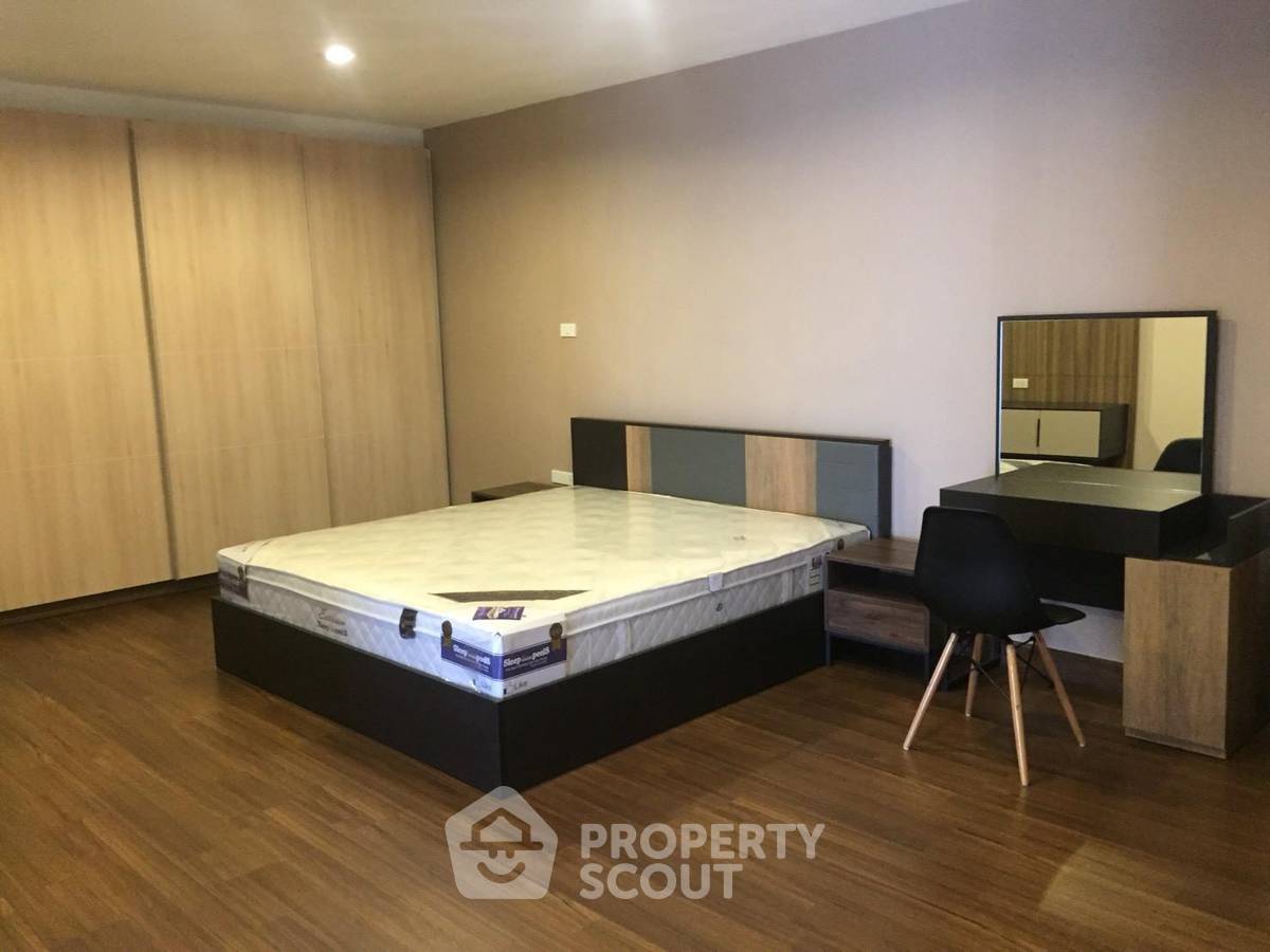 รูป คอนโด 2-ห้องนอน ที่ สายชล แมนชั่น ใกล้ BTS สะพานตากสิน (ID 453039) - รูปที่ 4/8