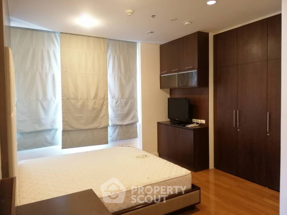 รูป คอนโด 3-ห้องนอน ที่ เดอะ รอยัล ศาลาแดง คอนโดมิเนียม ใกล้ MRT สีลม (ID 1815985) - รูปที่ 8/10