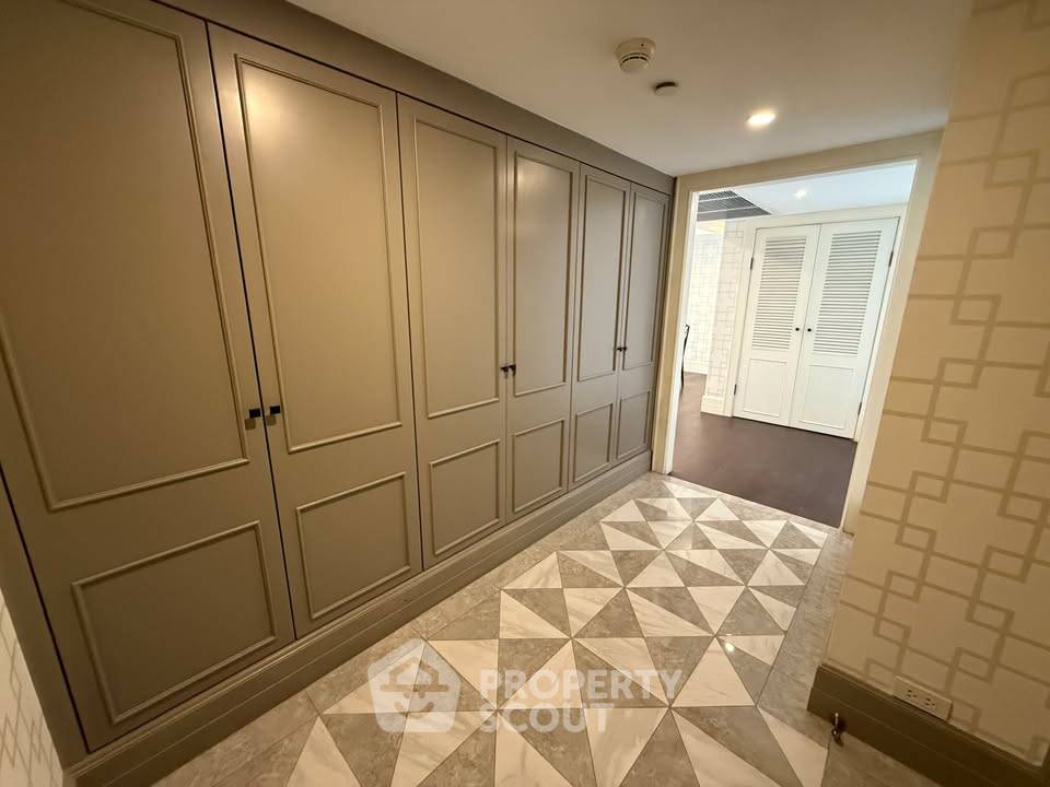 รูป คอนโด 2-ห้องนอน ที่ สมคิด การ์เด้น คอนโดมิเนียม ใกล้ BTS ชิดลม (ID 2465495) - รูปที่ 10/24