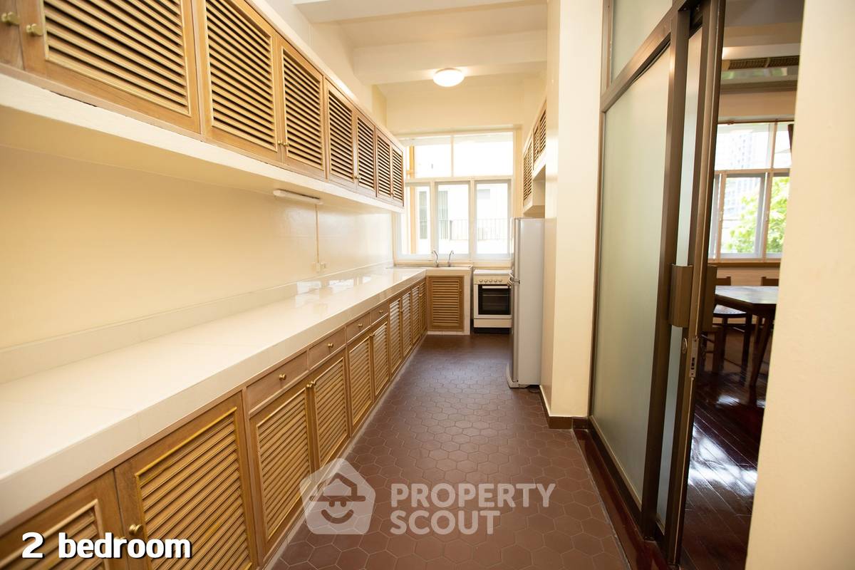 picture 2-BR Condo at Ambassadors Court near BTS Ratchadamri (ID 531415) - 11/14