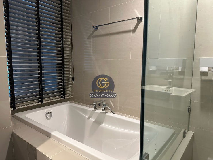 รูป ให้เช่า คอนโด Symphony บางพระ (พร้อมเข้าอยู่) ห้องใหม่

💥 ให้เช่า : 25,000 บาท/เดือน 
 - รูปที่ 10/15