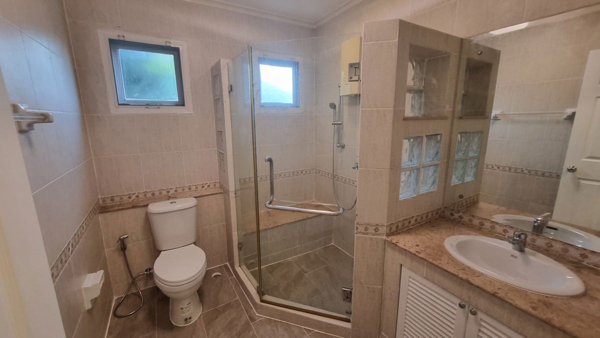 picture Pool Villa for Sale at Mantana, Land & Houses Project, Hang Dong District - 19/25