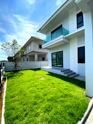 บ้านเดี่ยว ระยอง : บ้านเดี่ยว 2 ชั้น พื้นที่ใช้สอย 240 ตรม. 