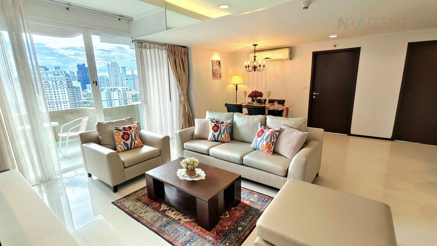 picture For rent condo PIYATHIP PLACE Building 1, Floor 19,2 bed room, Room size 173 sqm - 1/8