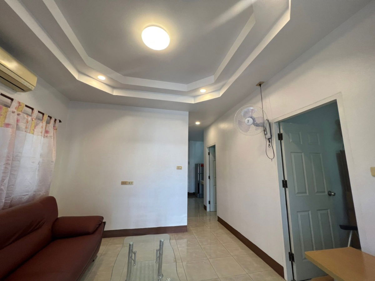 รูป ให้เช่าบ้านเดี่ยวชั้นเดียวในโครงการ มี 4 ห้องนอน 3 ห้องน้ำ 1 ห้องครัว จอดรถได้ 2 คัน - รูปที่ 3/22