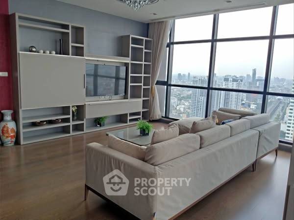 picture 3-BR Condo at Urbano Absolute near BTS Krung Thon Buri (ID 2325500) - 3/18