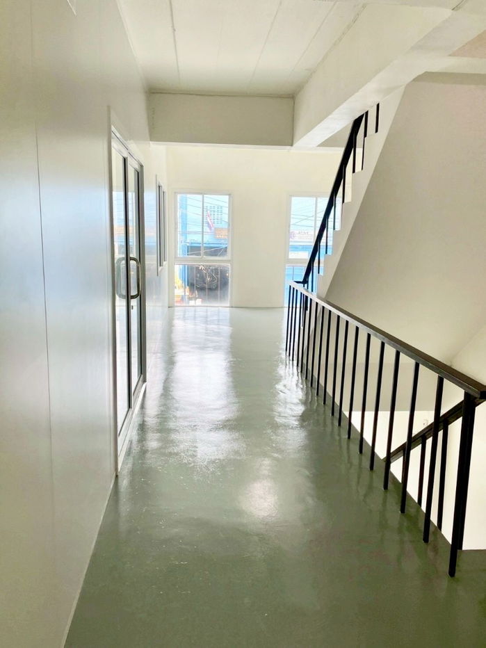 รูป เช่าโกดัง บางรักพัฒนา พร้อมอ๊อฟฟิต สวย ถูก เหมาะทำฮ๊อฟฟิตและสต็อกของ สนใจแอตไลน์ครับ@841qqlnr - รูปที่ 10/28