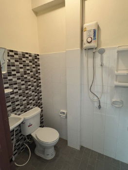 รูป ขาย ทาวน์เฮ้าส์ หมู่บ้านเบญจทรัพย์ รังสิตคลอง 6 - 16 ตรว 100 ตรม 2 นอน 2 น้ำ 2 ชั้น ทำเลดี ใกล้บิ๊กซีคลอง 6 - รูปที่ 11/12