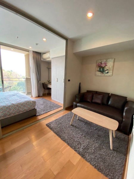 picture Luxury condo for sale, cheap price, Marina Bay Front, in the heart of Sriracha, community area - 6/12