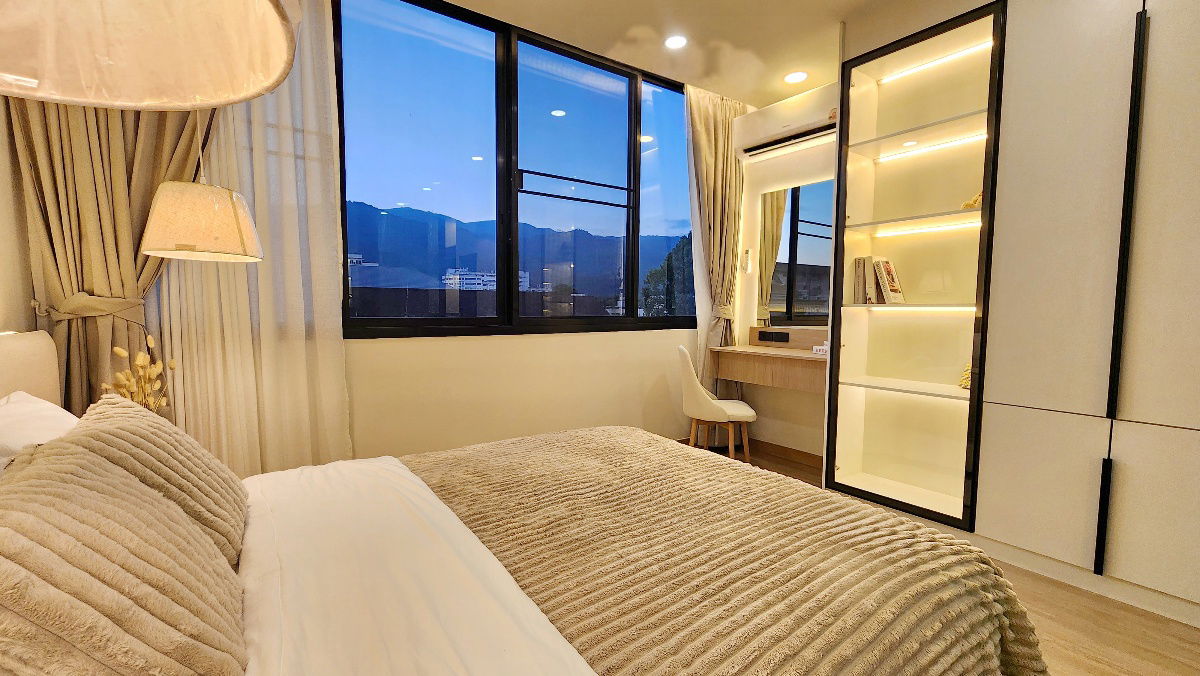 picture ðModern Minimal Condo with Stunning Doi Suthep View â Just 4 Minutesâ Walk to Chiang Mai University - 9/21