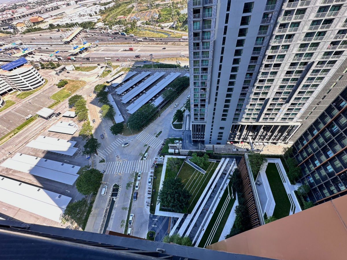 รูป ✨ ตกแต่งใหม่พร้อมอยู่! A Space Mega 2 (เอ สเปซ เมกา 2) ห้องวิวโล่ง ชั้นสูง เห็นสุวรรณภูมิ + IKEA บางนา !💙 - รูปที่ 24/25