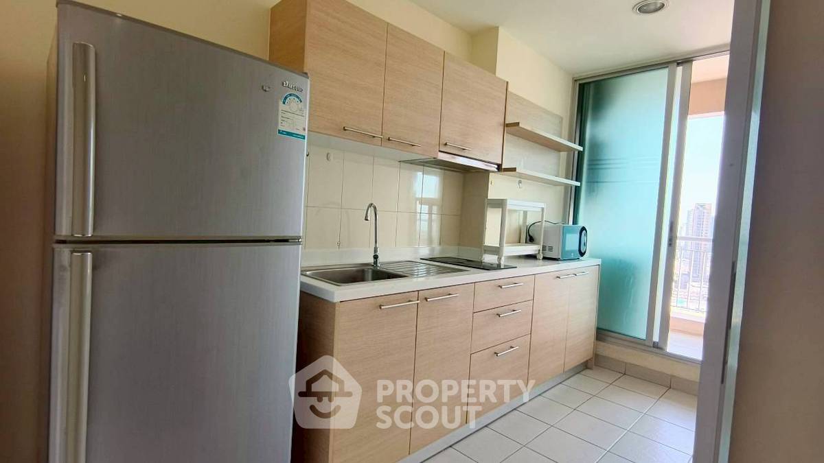 picture 1-BR Condo at Life @ Sukhumvit 65 near BTS Phra Khanong (ID 2466311) - 3/8