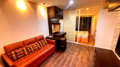 คอนโดให้เช่า : ลุมพินี เพลส พระราม 9-รัชดา แบบ 1 นอน