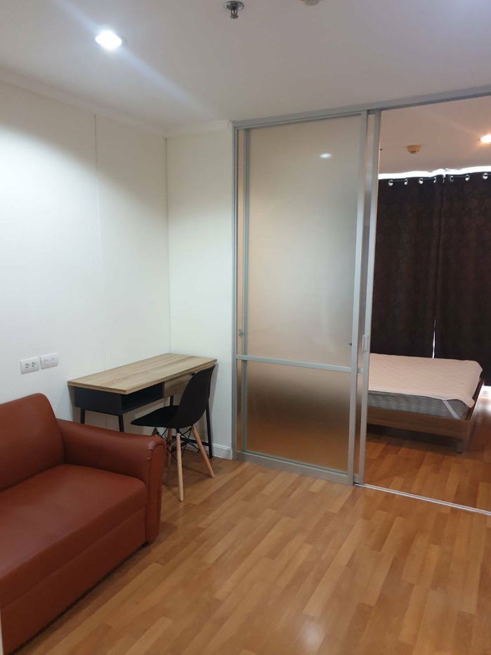 picture Condo for rent Lumpini Place Ratchayothin (Equipped with washing machines) - 3/9