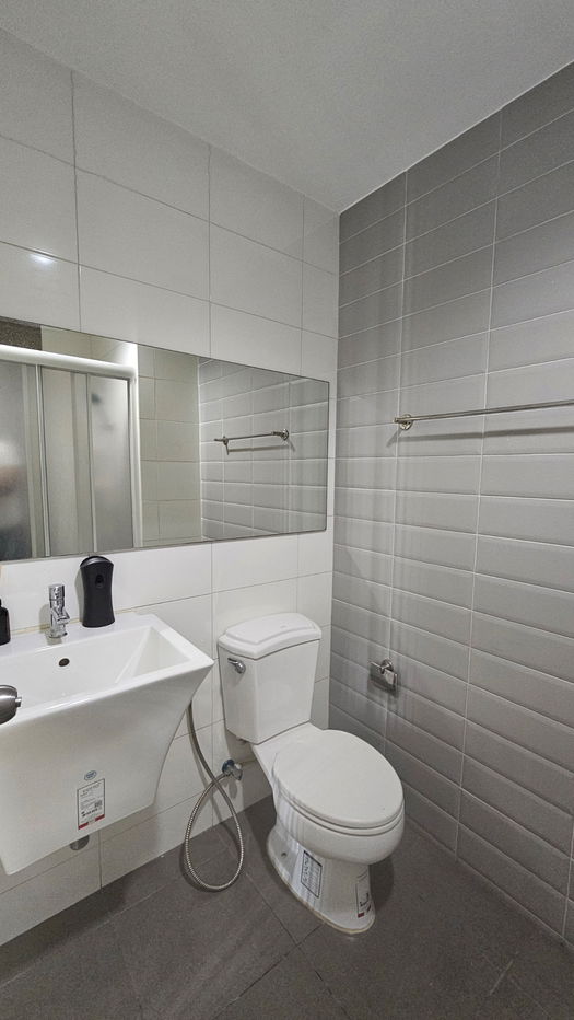 รูป 📌ให้เช่า ห้องใหม่ Aspire Rama 4  📌 1 ห้องนอน  ด่วน โปรสิ้นปี 13,000/ด.  ‼️ - รูปที่ 9/9