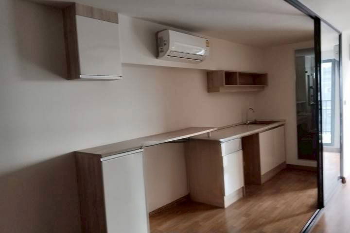 รูป JK 5383944 : คอนโดเมืองทอง บางนา - รูปที่ 5/10