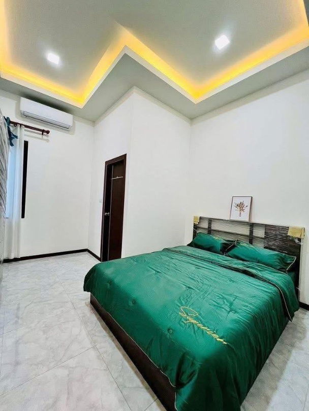 รูป ขายบ้านเดี่ยวพร้อมสระว่ายน้ำ หลังมุม 1 ไร่กว่า–ตกแต่งครบ พร้อมเข้าอยู่ ใกล้ห้าแยกพ่อขุน / รพ.รามาสมุย - รูปที่ 12/20