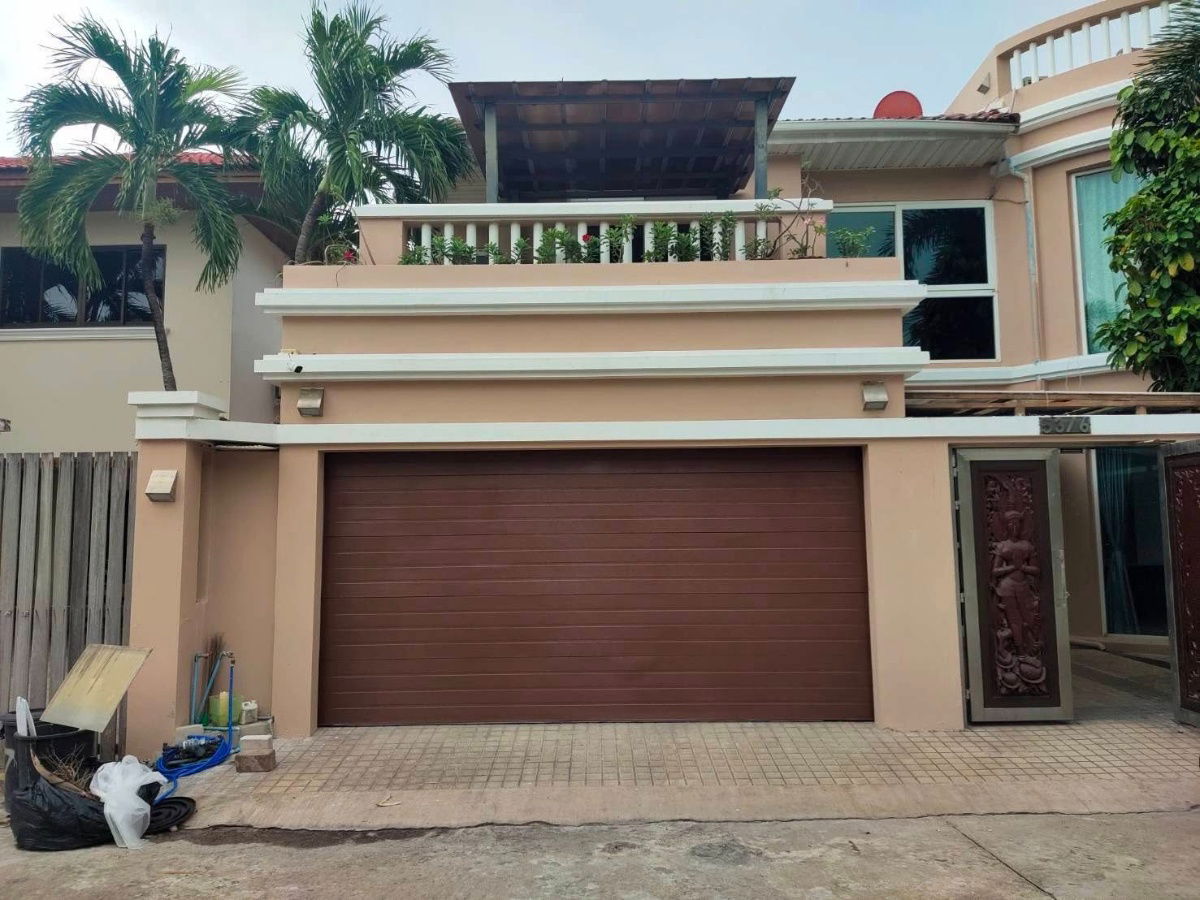 รูป ขาย: บ้านเดี่ยว 3 ชั้นพัทยา พร้อมสระว่ายน้ำส่วนตัว 6 ห้องนอน - ซอยทุ่งกลมตาลหมัน - รูปที่ 41/41