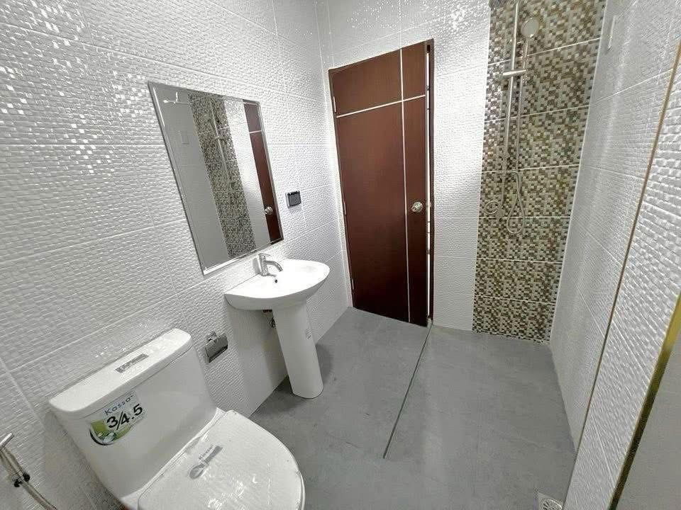 รูป ขายบ้านเดี่ยวพร้อมสระว่ายน้ำ หลังมุม 1 ไร่กว่า–ตกแต่งครบ พร้อมเข้าอยู่ ใกล้ห้าแยกพ่อขุน / รพ.รามาสมุย - รูปที่ 17/20