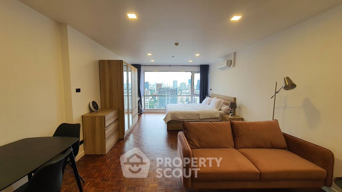 picture 1-BR Condo at Sukhumvit Suite near BTS Nana (ID 1227281) - 7/11