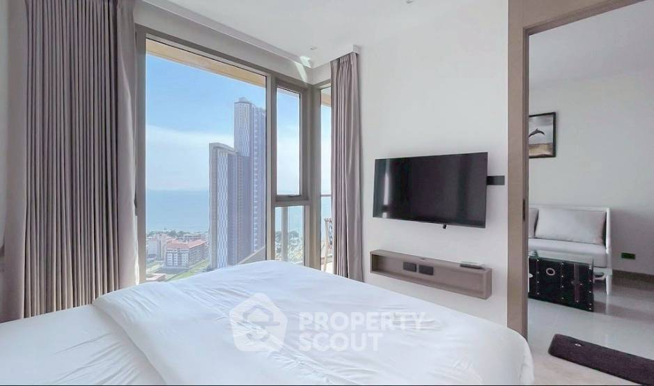 picture 1-BR Condo at The Riviera Ocean Drive close to Jomtien Beach (ID 2467670) - 8/14